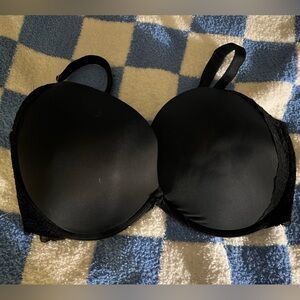 NWOT Victoria’s Secret Demi Angles Push Up Bra Black